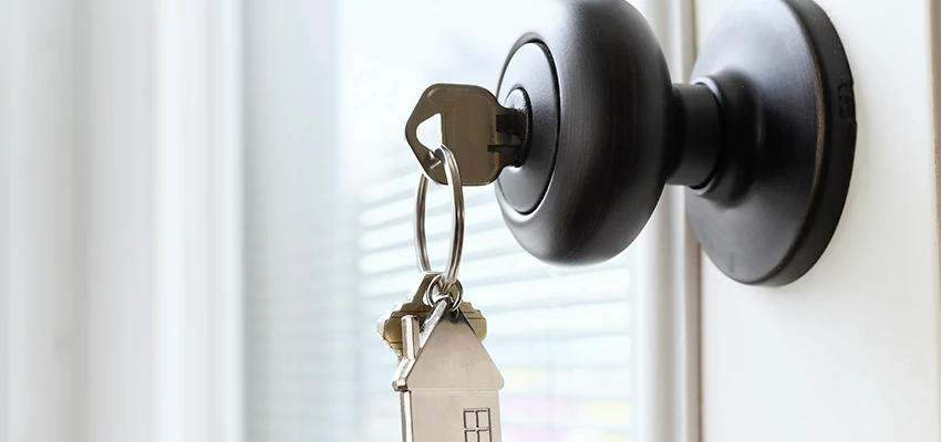 Bifold Door Knob Replacement in Imperial Beach, California