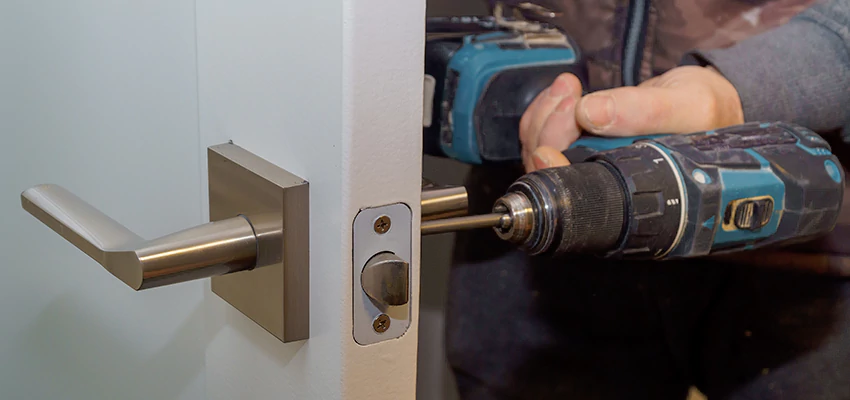 Broken Door Handle Lock Repair in Imperial Beach, California